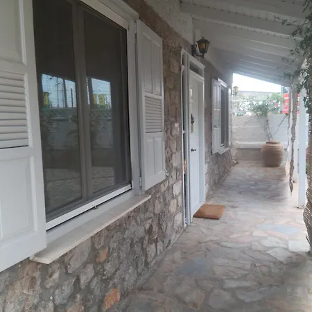 Vakantiehuis άθοσ *